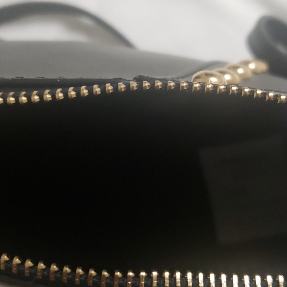 Purse - Picture 3 of 3